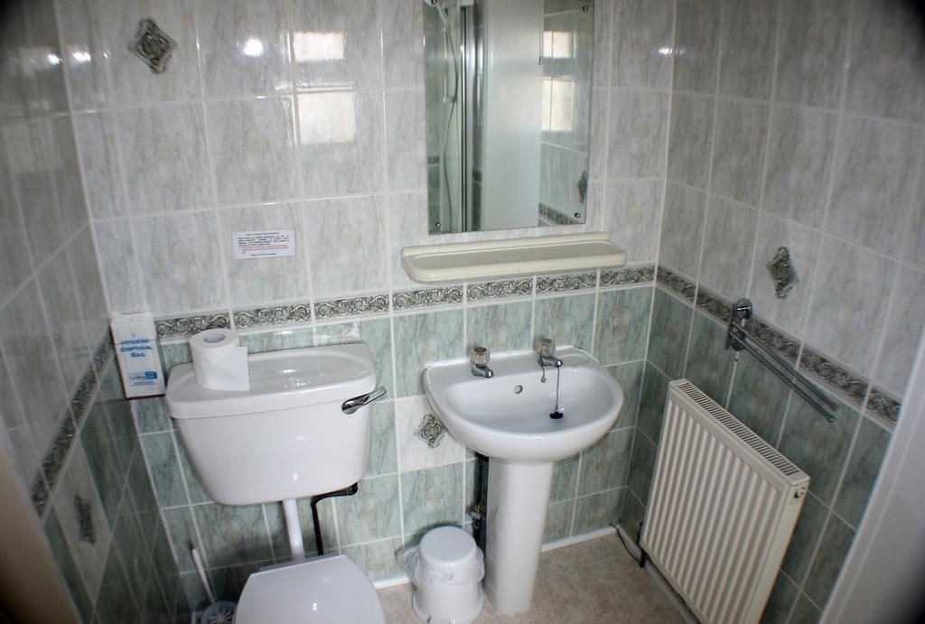 The Glendeveor Otel New Quay Oda fotoğraf